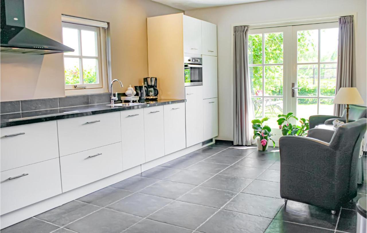 2 Bedroom Awesome Home In Udenhout Exterior foto